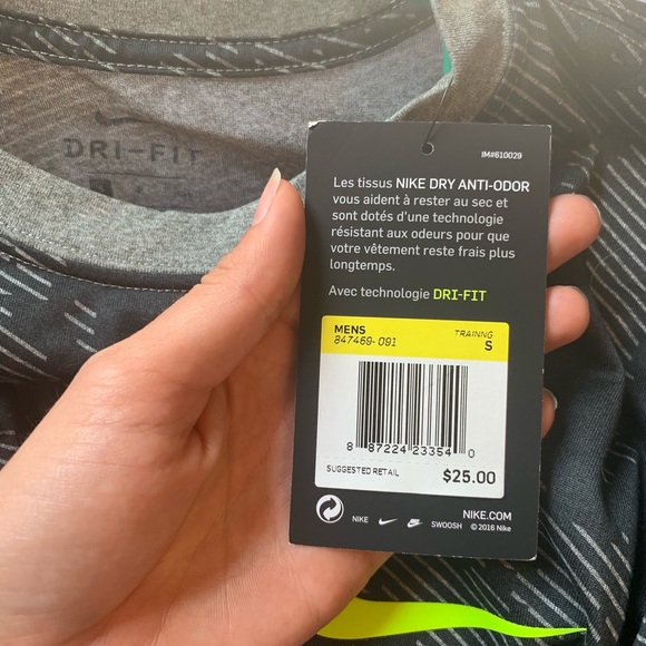 Nike T-shirt - Picture 4 of 4